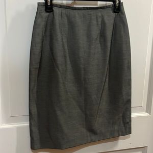 Jacqueline Ferrar business gray skirt size 6
